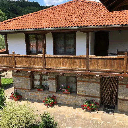 Ferienpark Baba Stana Houses Aprilzi